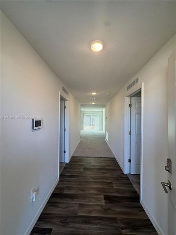 314 SW Ray Ave, Port St. Lucie, FL 34983