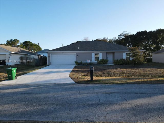 314 SW Ray Ave, Port St. Lucie, FL 34983