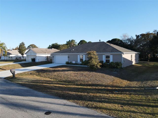 314 SW Ray Ave, Port St. Lucie, FL 34983