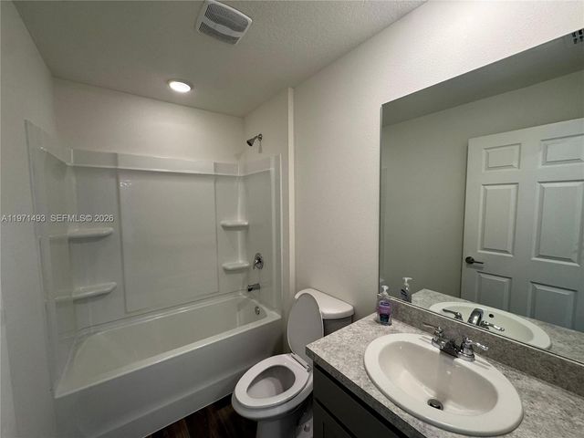 314 SW Ray Ave, Port St. Lucie, FL 34983