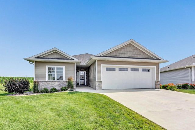 422 TOMS WAY, Luxemburg, WI 54217