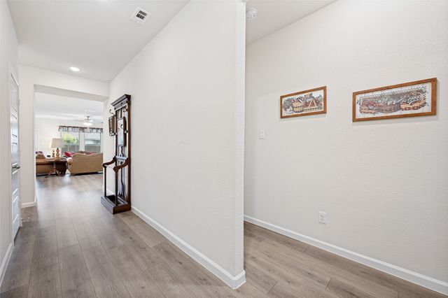 413 Wiggins Way, Van Alstyne, TX 75495