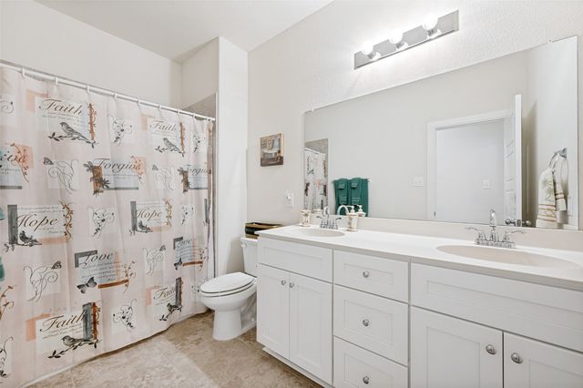 413 Wiggins Way, Van Alstyne, TX 75495
