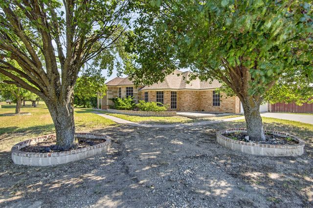 7851 Mavis Avenue, Waxahachie, TX 75167
