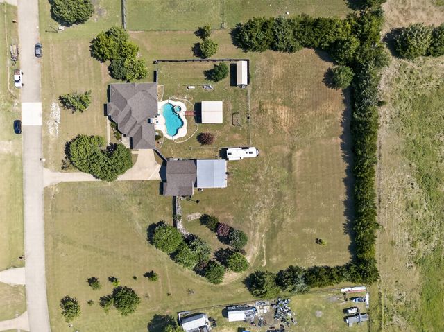 7851 Mavis Avenue, Waxahachie, TX 75167