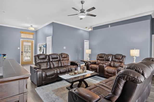 7851 Mavis Avenue, Waxahachie, TX 75167