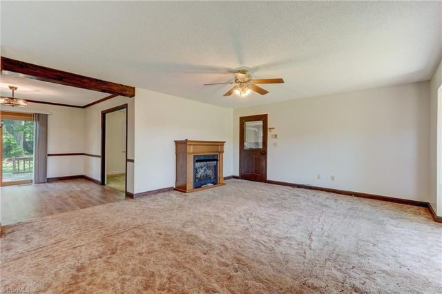 7281 US Highway 158, Reidsville, NC 27320