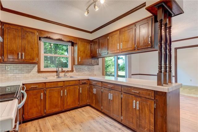 7281 US Highway 158, Reidsville, NC 27320