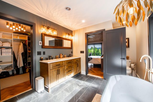 41 Sweetwood Farms Way, Lake Placid, NY 12946