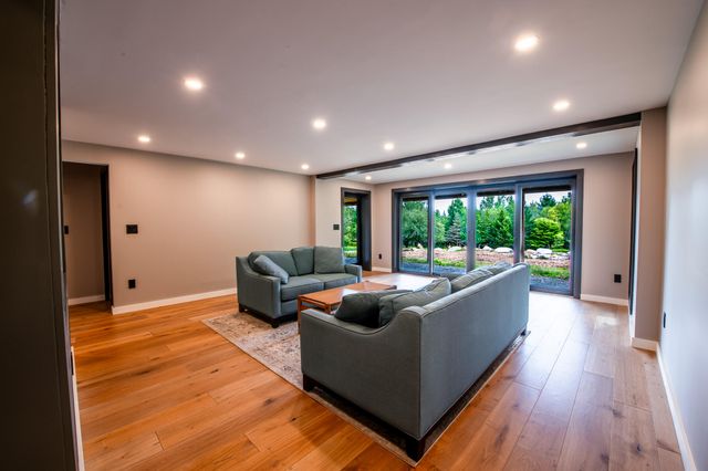 41 Sweetwood Farms Way, Lake Placid, NY 12946