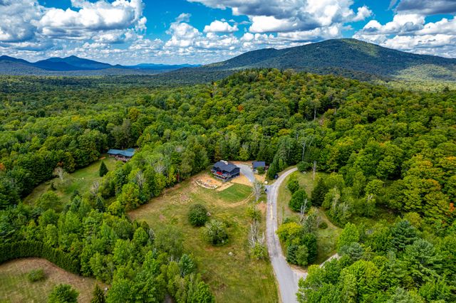 41 Sweetwood Farms Way, Lake Placid, NY 12946