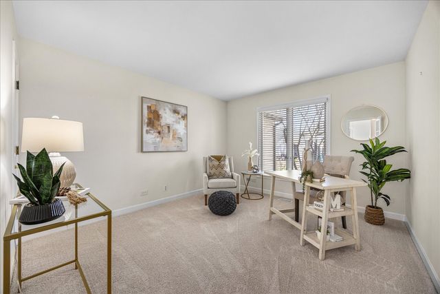 1692 Sauk Drive, Batavia, IL 60510