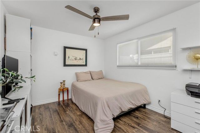 24131 Kittridge, West Hills (los Angeles), CA 91307