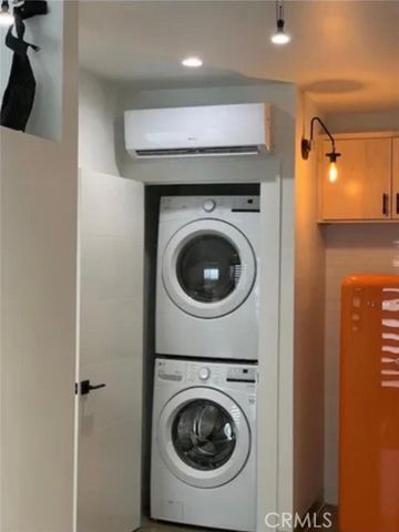 24131 Kittridge, West Hills (los Angeles), CA 91307