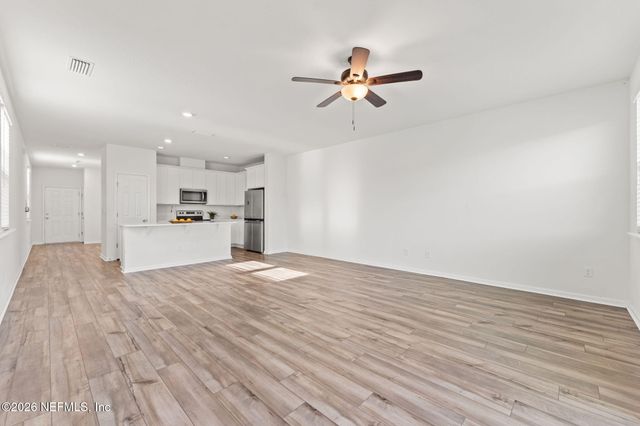 9843 FIDDLEBACK Lane, Jacksonville, FL 32222