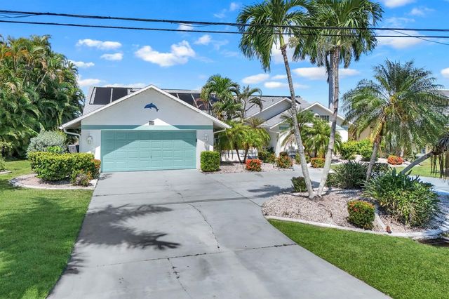 719 EL DORADO PARKWAY W, Cape Coral, FL 33914