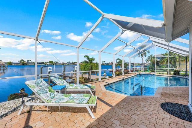 719 EL DORADO PARKWAY W, Cape Coral, FL 33914