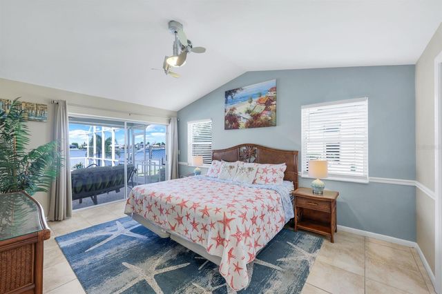 719 EL DORADO PARKWAY W, Cape Coral, FL 33914