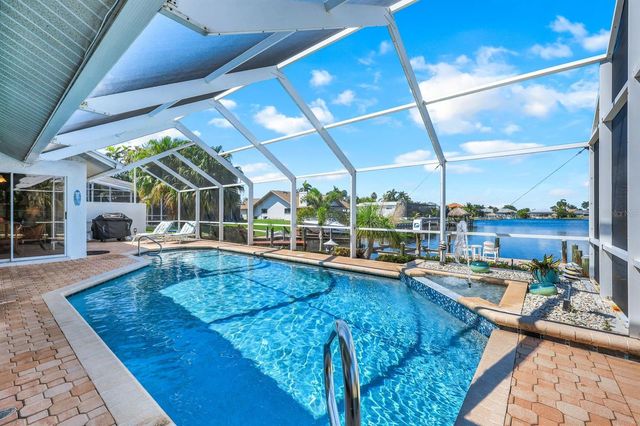 719 EL DORADO PARKWAY W, Cape Coral, FL 33914