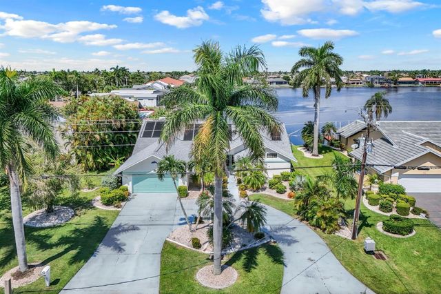 719 EL DORADO PARKWAY W, Cape Coral, FL 33914