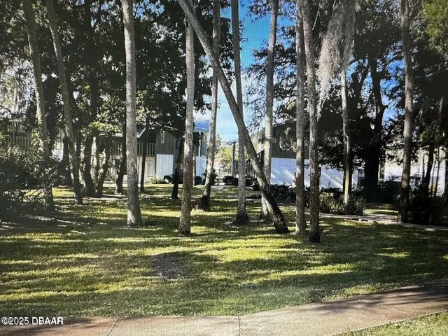 840 Center Ave Apt 88, Holly Hill, FL 32117