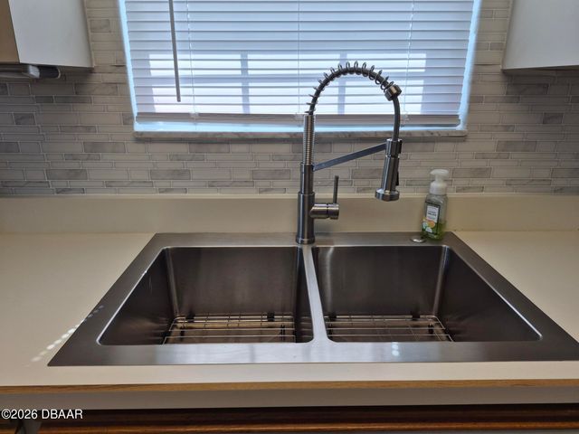 840 Center Ave Apt 88, Holly Hill, FL 32117