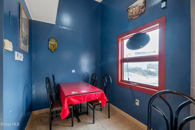 1 14th Street, Troy, NY 12180