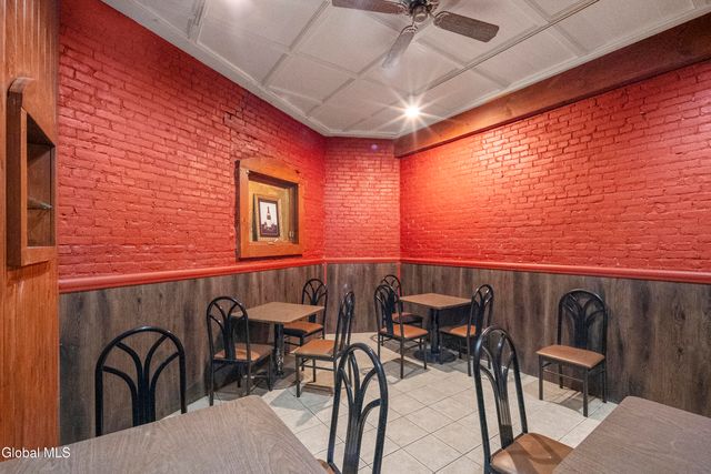 1 14th Street, Troy, NY 12180