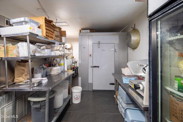 1 14th Street, Troy, NY 12180