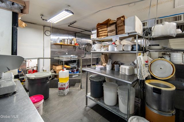 1 14th Street, Troy, NY 12180