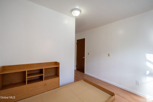 1 14th Street, Troy, NY 12180