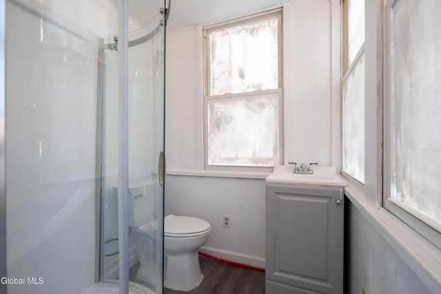 1 14th Street, Troy, NY 12180