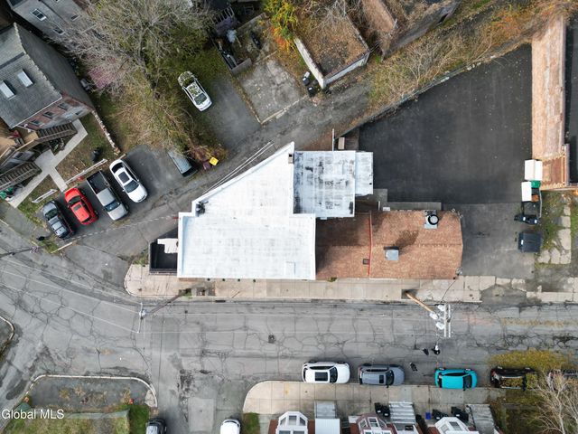 1 14th Street, Troy, NY 12180