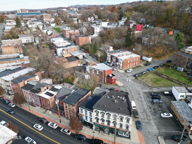 1 14th Street, Troy, NY 12180