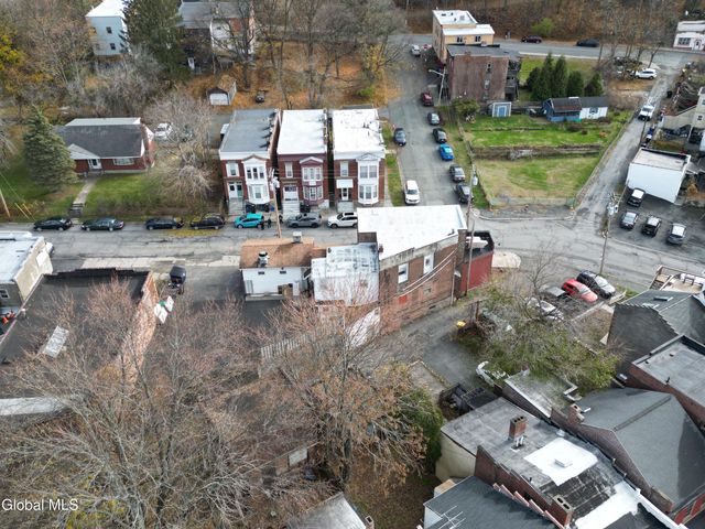 1 14th Street, Troy, NY 12180