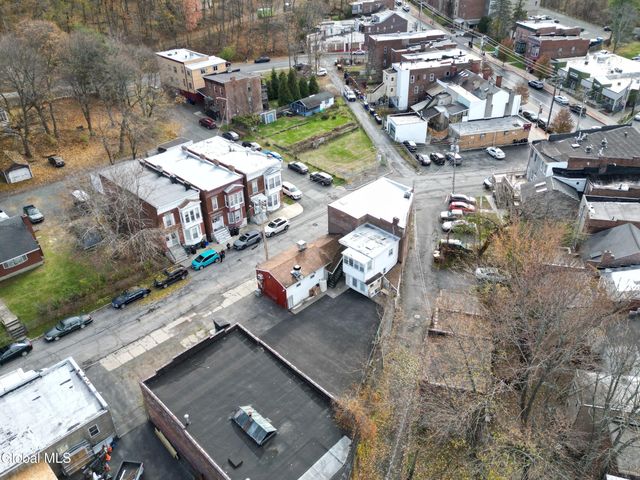 1 14th Street, Troy, NY 12180