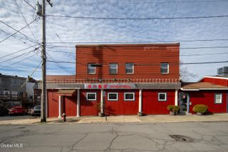 1 14th Street, Troy, NY 12180