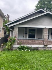 890 N Gladstone Avenue, Indianapolis, IN 46201