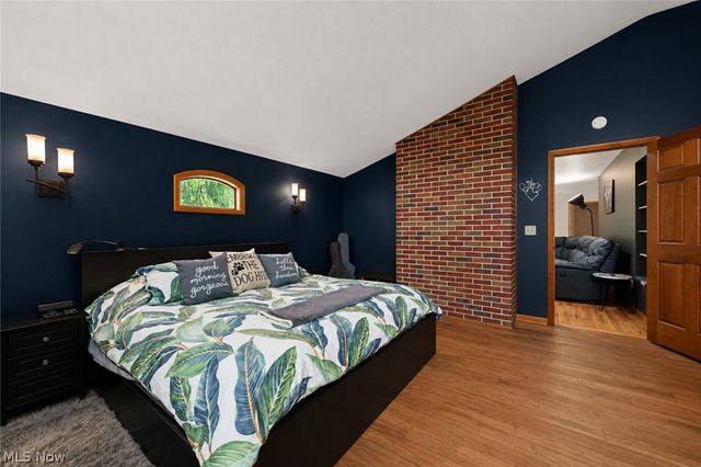 107 Hilltop Drive, Amherst, OH 44001