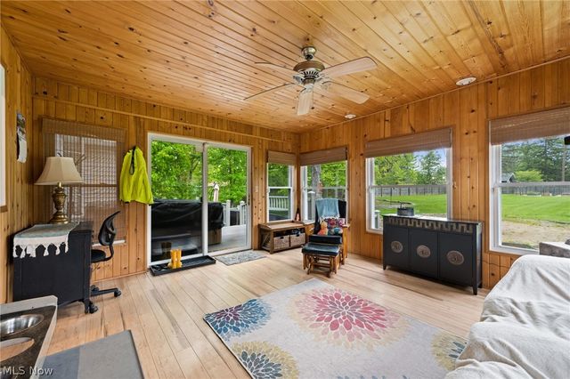 107 Hilltop Drive, Amherst, OH 44001
