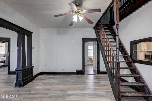 611 E Hill Street, Joplin, MO 64801