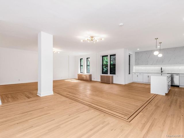 43 Calton Road 2J, New Rochelle, NY 10804