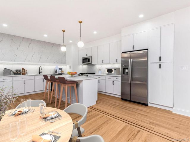 43 Calton Road 2J, New Rochelle, NY 10804