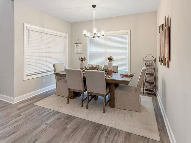 560 TUCKER VIEW DR, Cordova, TN 38018