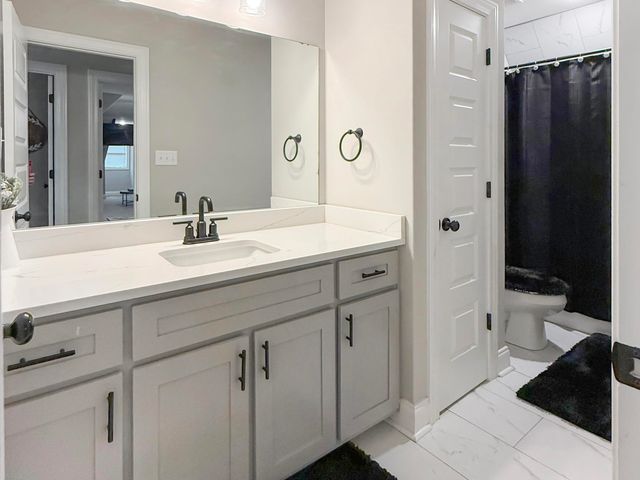 560 TUCKER VIEW DR, Cordova, TN 38018