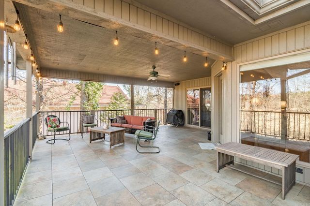 4 Aguila Way, Hot Springs Village, AR 71909