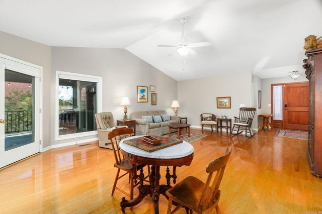 4 Aguila Way, Hot Springs Village, AR 71909