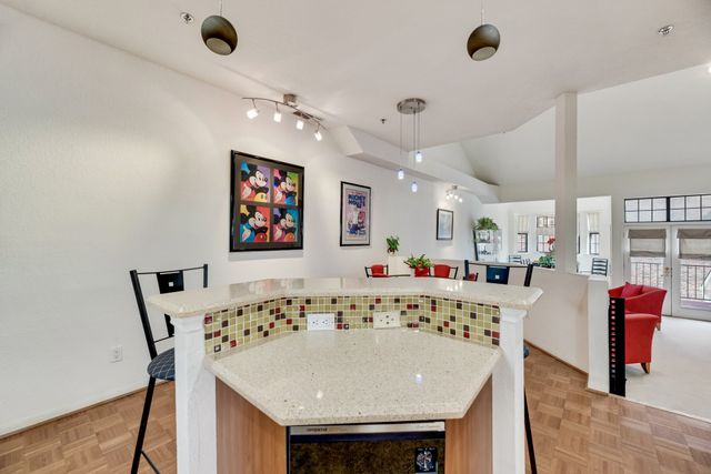 3235 Cole Avenue 55, Dallas, TX 75204