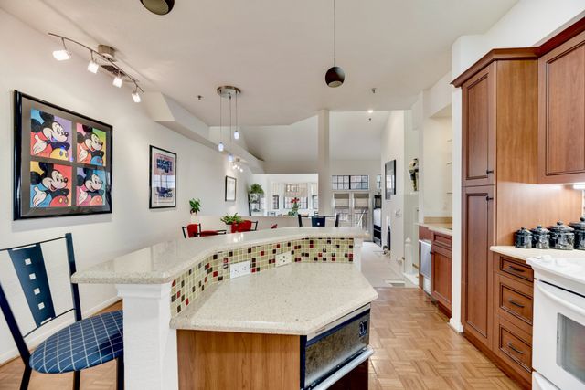 3235 Cole Avenue 55, Dallas, TX 75204