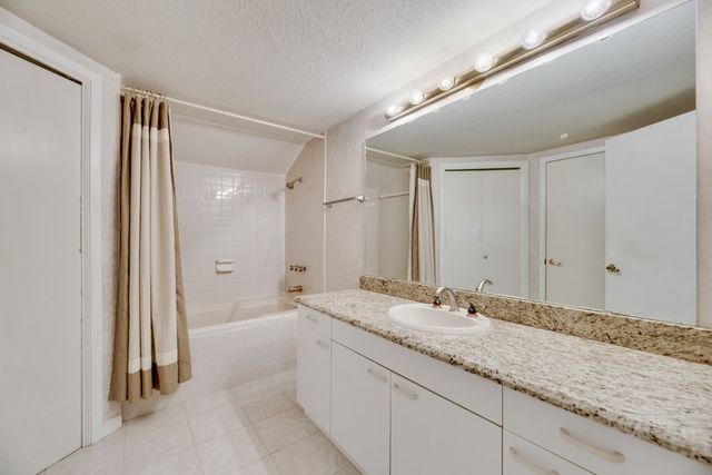 3235 Cole Avenue 55, Dallas, TX 75204